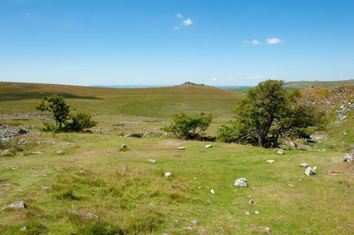 Dartmoor Barn On North Hessary Tor Villa Yelverton Exterior foto
